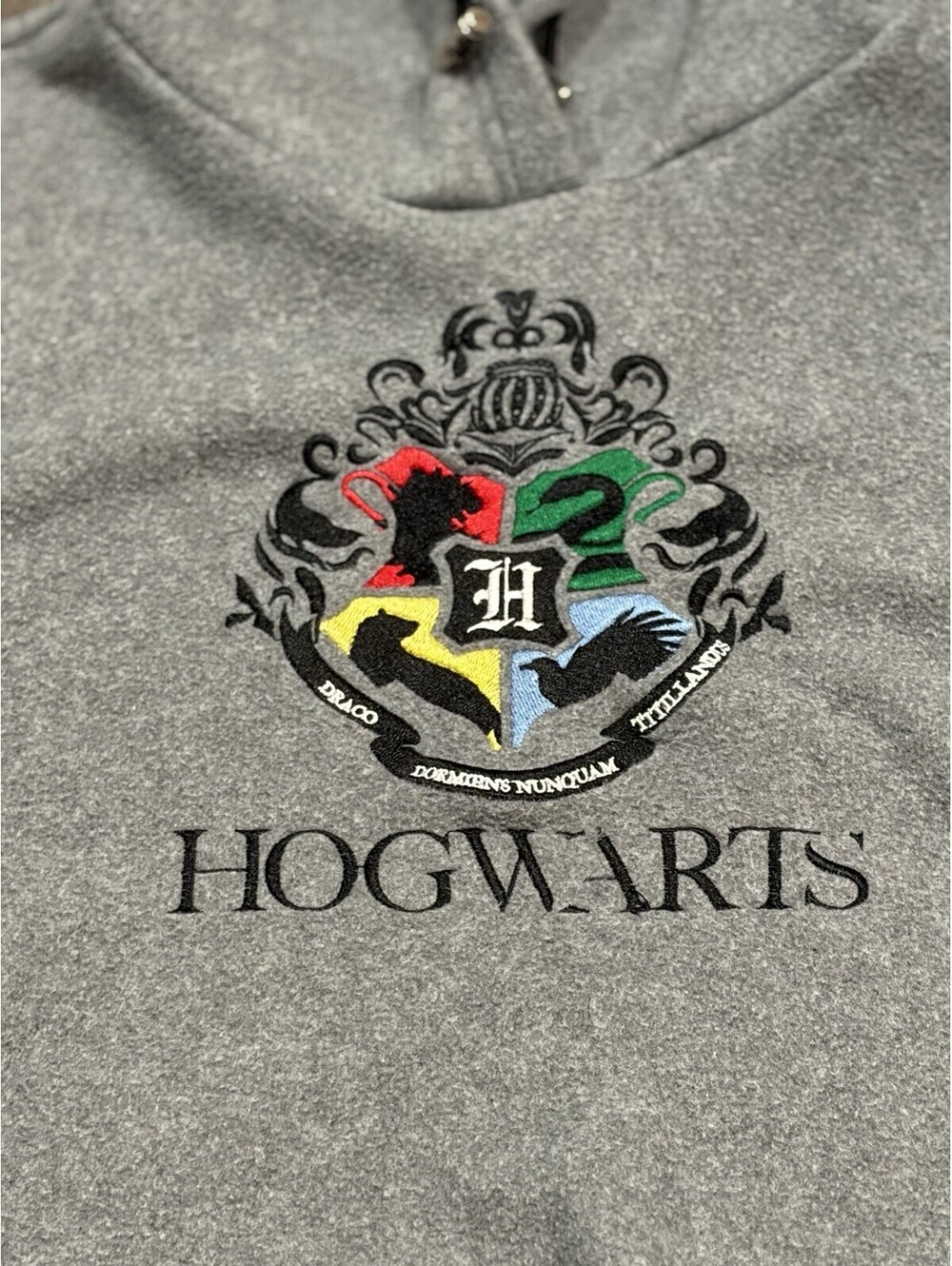 Harry Potter Hogwarts Hoodie Womens Small Houses Long Sleeve Pullover Gray